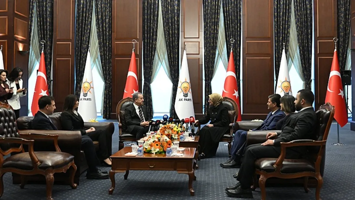 Bayram görüşmelerine ‘İran savaşı’ damga vurdu Bayram görüşmelerine ‘İran savaşı’ damga vurdu