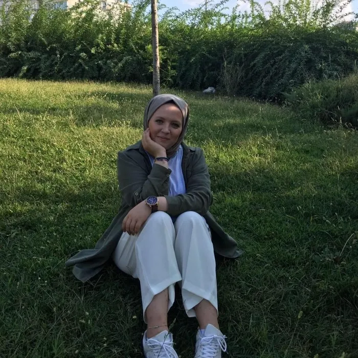 Oba Makarna’daki patlamada ağır yaralanmıştı: Merve Menteş gelinlik yerine kefen giydi!