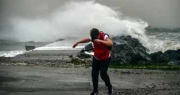 Turuncu ve sarı alarm verildi! Meteoroloji’den kuvvetli yağış uyarısı: Haftasonu plan yapacaklar dikkat