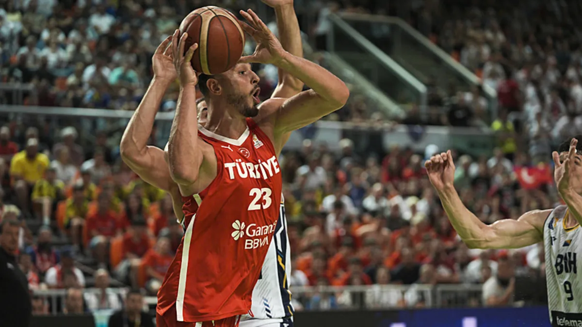 A Milli Erkek Basketbol Takımı'nın İsviçre maçı kadrosu açıklandı.