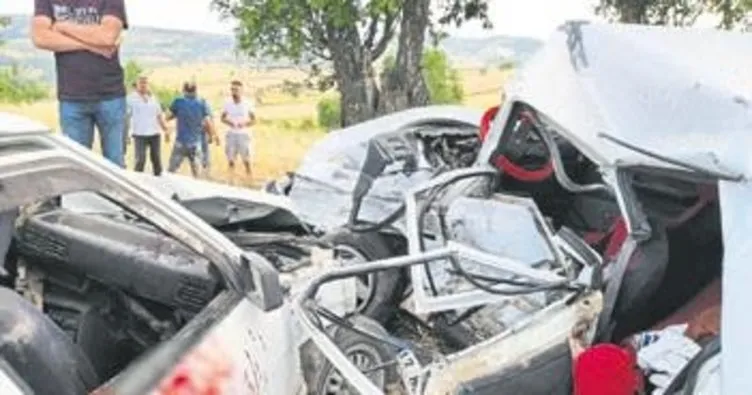 Kepsut’ta trafik kazası: 2 ölü