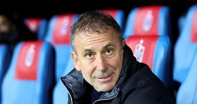 Trabzonspor, Abdullah Avcı'nın alacağı ücreti KAP'a bildirdi Trabzonspor, Abdullah Avcı'nın alacağı ücreti KAP'a bildirdi