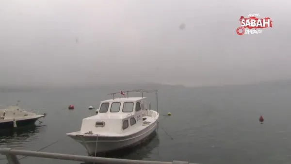 İstanbul Boğazı'nda gemi trafiği yoğun sis nedeniyle çift yönlü olarak durduruldu | Video