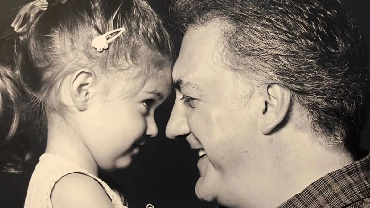 Tamer Karadağlı'nın kızı Zeyno büyüdü! Hem güzelliği hem de yeteneğiyle kendine hayran bırakıyor