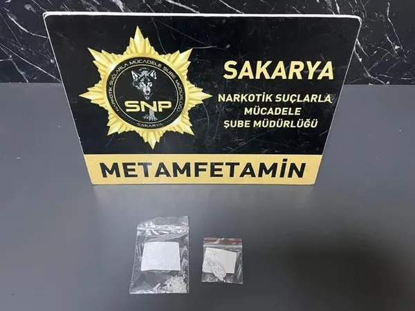 sakaryada-uyusturucu-operasyonu-2-kisi-tutuklandi-1787156508496.jpg