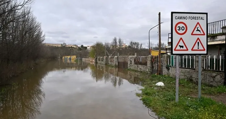 İspanya’da sel felaketi: 1 ölü
