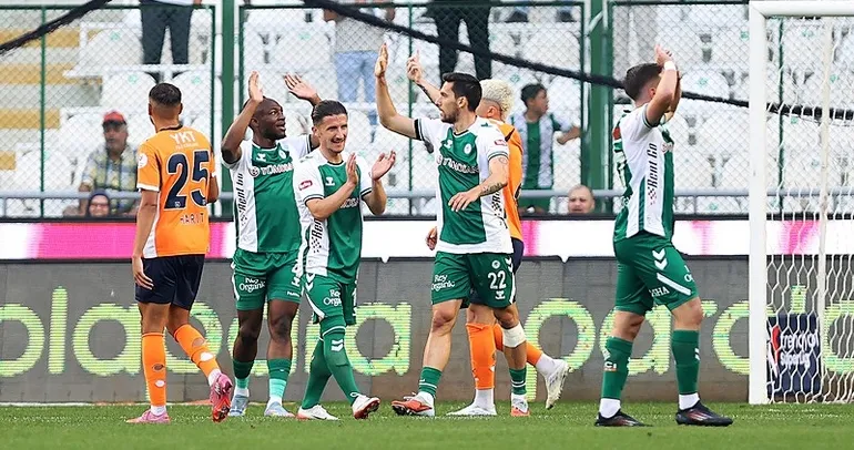 Konya 10 kişiyle kazandı