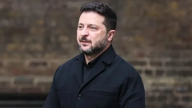 zelenskiy-duyurdu-rusyanin-saldirilarinda-28-trafo-merkezi-hasar-gordu-1792424663297.jpeg Zelenskiy duyurdu: “Rusya’nın saldırılarında 28 trafo merkezi hasar gördü”