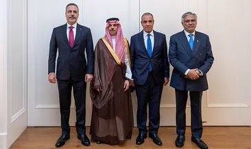 Türkiye-Mısır-Pakistan-Suudi Arabistan Dışişleri Bakanları bir araya geldi