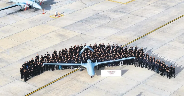 Bayraktar TB3 SİHA gökyüzüyle buluştu