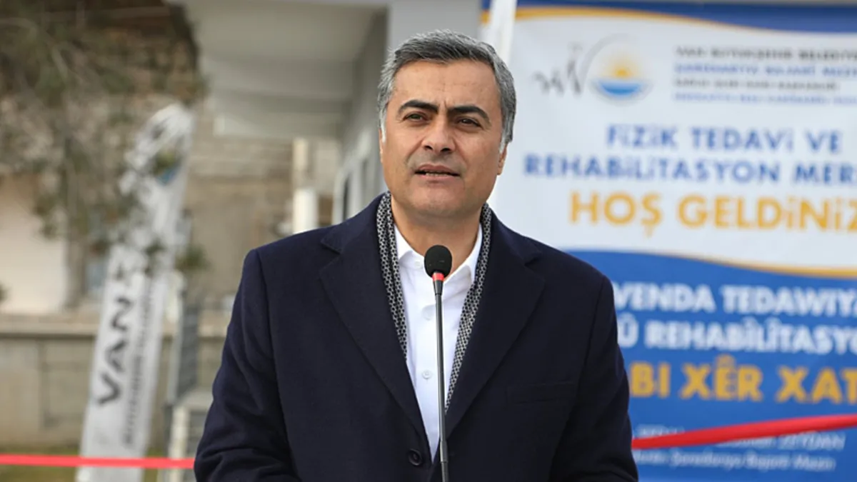 SON DAKİKA | Van Büyükşehir Belediye Başkanı Abdullah Zeydan’a hapis cezası SON DAKİKA | Van Büyükşehir Belediye Başkanı Abdullah Zeydan’a hapis cezası