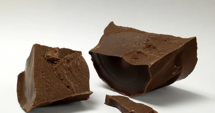 Birkaç parça çikolata diyeti bozmaz