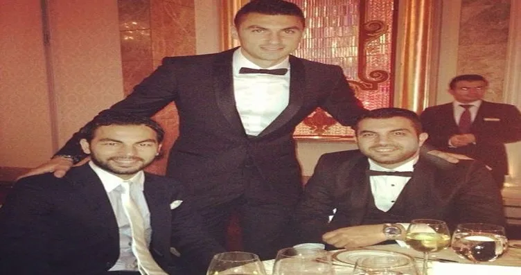 Burak Yilmaz In Kardesi Manolya Yilmaz Evlendi Magazin Haberleri
