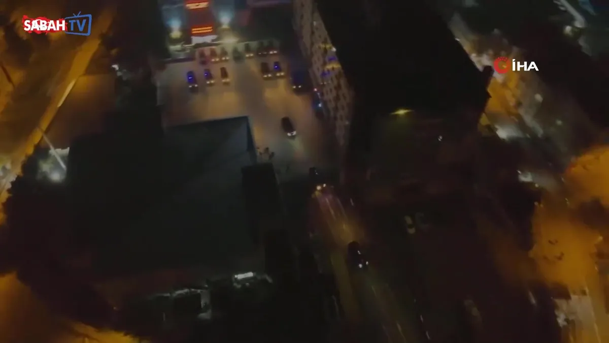 İstanbul’da DEAŞ’a para aktaran 8 şüpheli yakalandı | Video videosunu izle İstanbul’da DEAŞ’a para aktaran 8 şüpheli yakalandı | Video videosunu izle