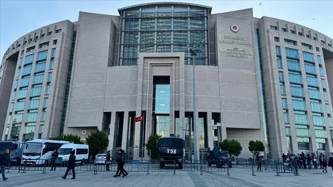 son-dakika-i-unlulere-yonelik-uyusturucu-sorusturmasi-cok-sayida-ismin-testi-pozitif-kenan-dogulu-ozan-dogulu-1781794058503.jpg