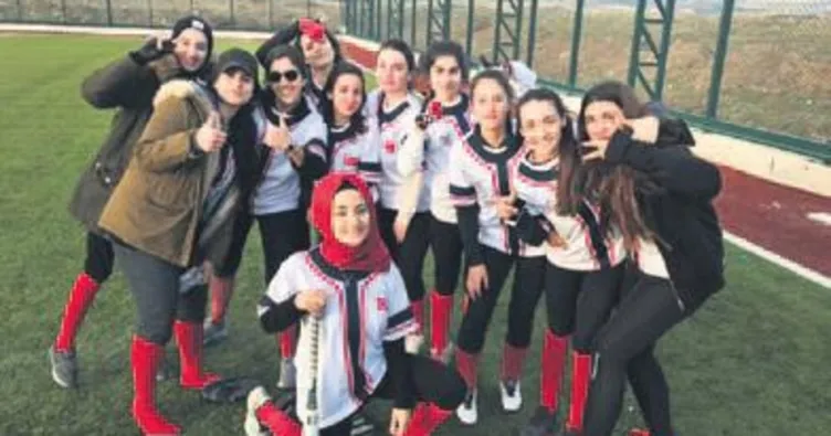 Hukukçu Esra’nın beyzbol tutkusu