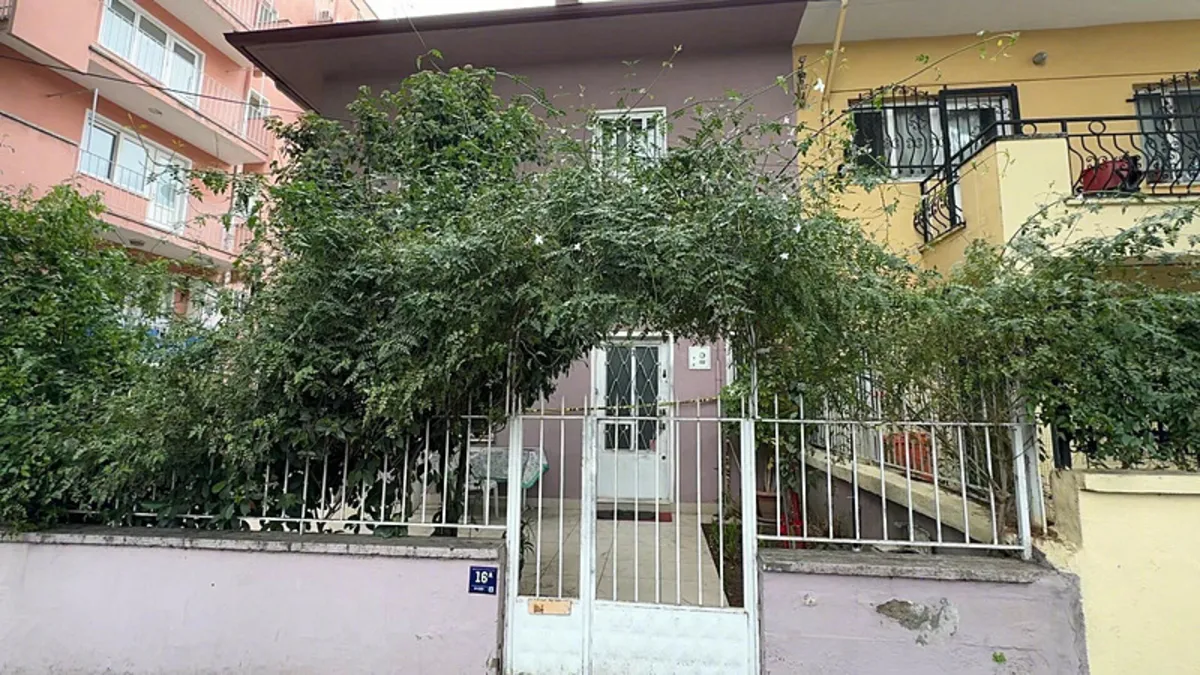 Aydın’da 2 kişi öldürülmüş halde bulunmuştu: Keselerdeki altınlar alınmış! Aydın’da 2 kişi öldürülmüş halde bulunmuştu: Keselerdeki altınlar alınmış!