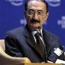 İsmet İnönü istifa etti