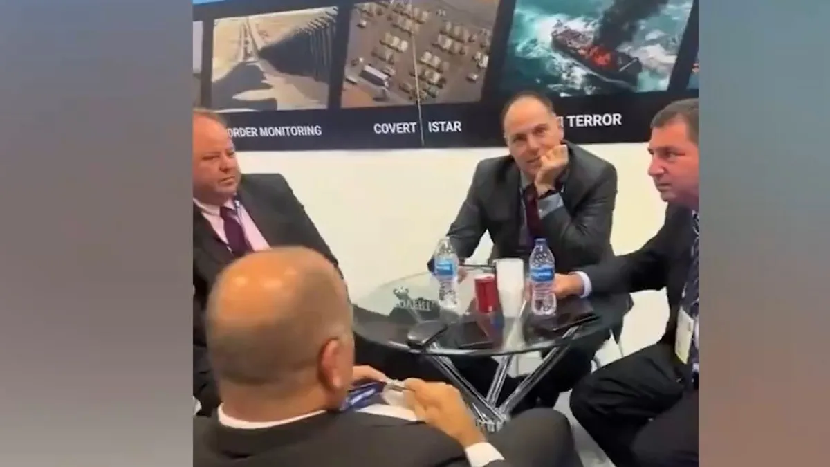 Savunma Sanayii Fuarı'nda İsrail çalışanlarına: 'En iyi bebek öldürme teknolojisi sizde mi?'