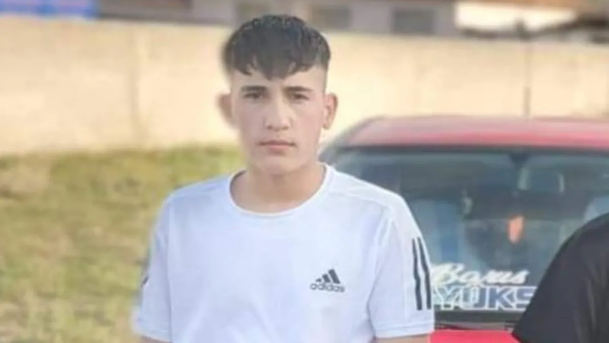 Yozgat’ta bir çocuk, sokak ortasında önüne geleni bıçakladı! 14 yaşındaki bir çocuk hayatını kaybetti, 5 kişi yaralandı
