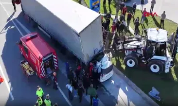 Sinop'ta korkunç kaza! Otomobil TIR'a arkadan çarptı: Öğretmen hayatını kaybetti #sinop