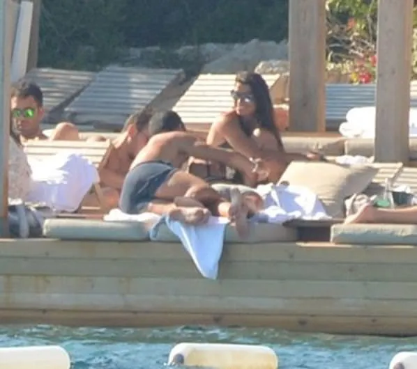 Arda Turan ile Aslıhan Doğan'ın romantik tatili