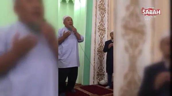 Kırgızlar cuma namazında Başkan Erdoğan'a böyle dua etti