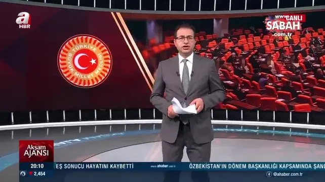 AK Partili Akbaşoğlu'ndan CHP'li Engin Özkoç'a fotoğraflı FETÖ yanıtı! | Video
