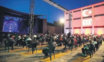 Haziranda açık havada tiyatro keyfi