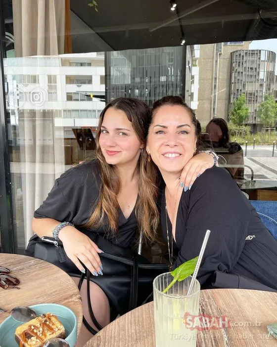 Oyuncu Sevinç Erbulak kızı Kavin’in yeni yaşını böyle kutladı! ’Bu fotoğraf ilk anımız… 18’ine 5 kala!’