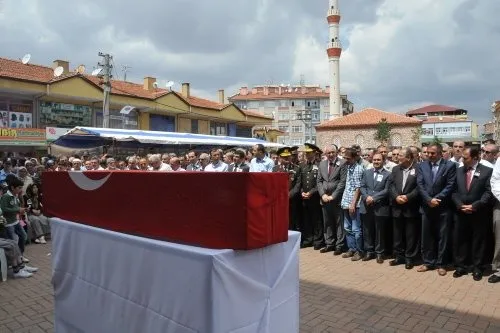 Türkiye şehitlerini uğurluyor