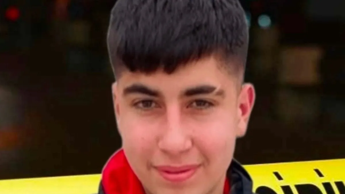 Fethiye’de acı kaza…17 yaşındaki sürücü hayatını kaybetti Fethiye’de acı kaza…17 yaşındaki sürücü hayatını kaybetti