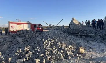 Şanlıurfa’da işçilerin üzerine istinat duvarı çöktü: 4 yaralı! #sanliurfa