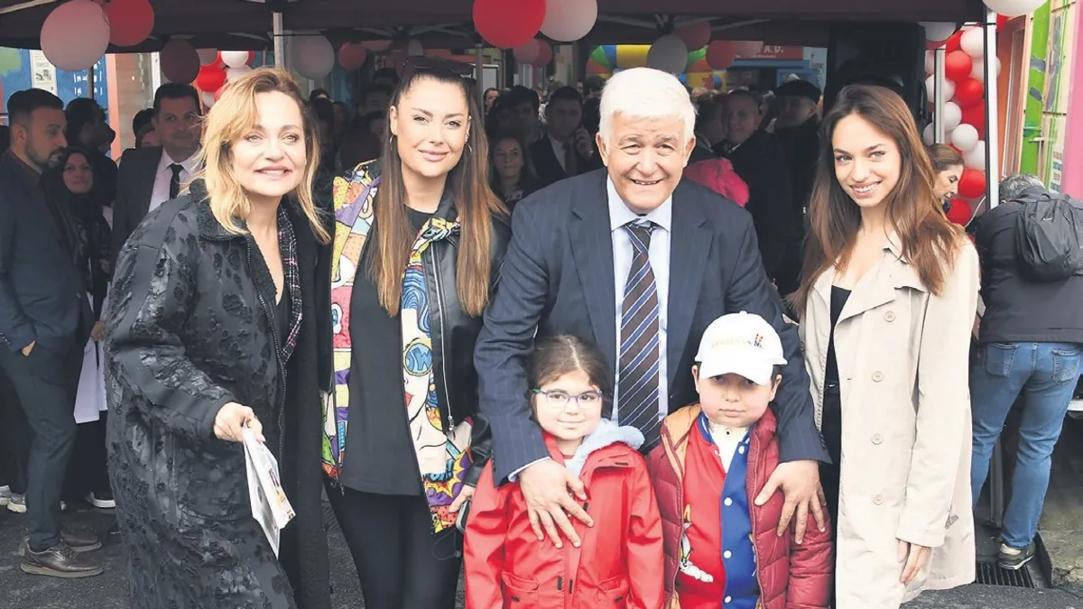 23 Nisan’da minik kalplere dokundular