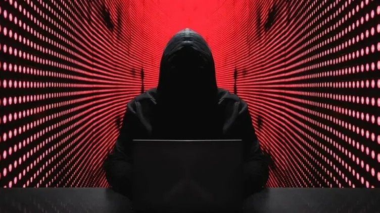 Siyonist lobinin sansür talebine boyun eğmemişti... Gözaltının sebebi tarihin en büyük dijital sızıntısı mı?