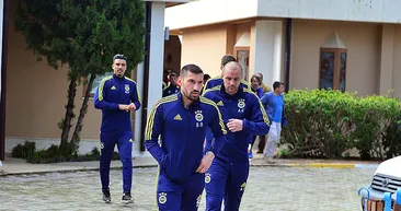 Futbolcular Cuma namazında