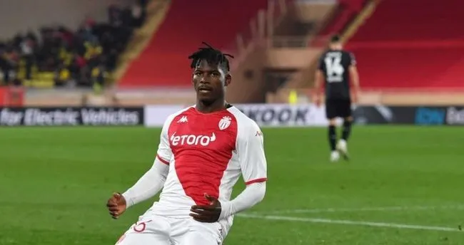 Beşiktaş’ta Embolo için ikna turları!