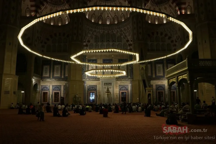 Türkiye 11 Ay’ın Sultanı Ramazan’ı böyle karşıladı