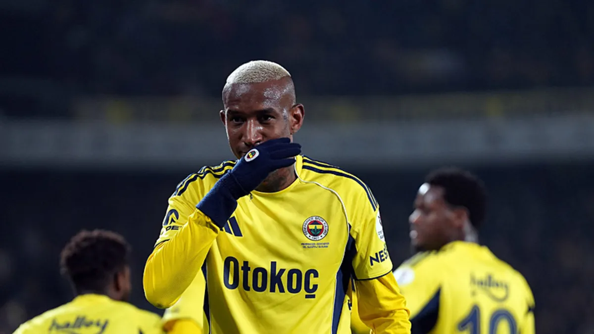 Galatasaray-Fenerbahçe derbisinde gözler golcülerde!