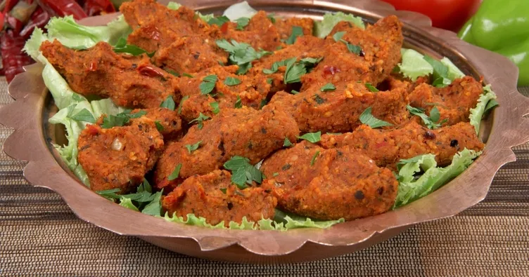 Çiğ köfte tarifi...Çiğ köfte  nasıl yapılır?