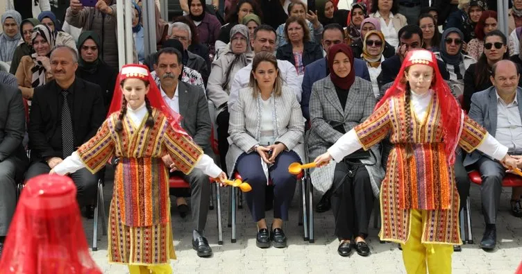 Afyon’da el emekleri görücüye çıktı