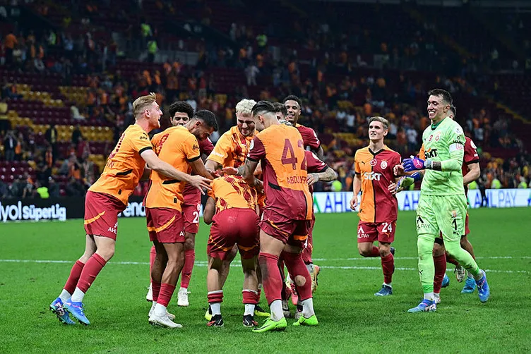 SON DAKİKA TRANSFER HABERİ: Galatasaray ve Beşiktaş onu istiyor! Ocak ayında transfer savaşı...