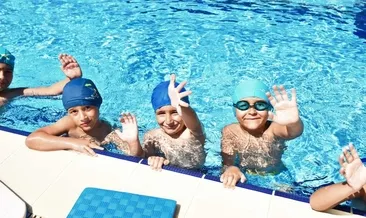 Havuzlar spor okuluyla şenlendi
