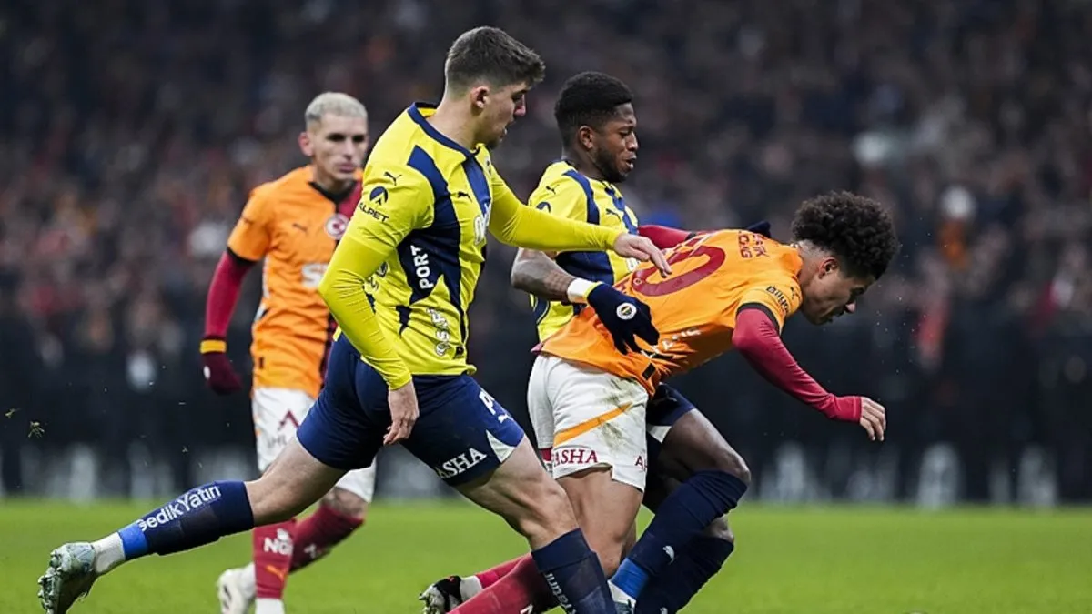 Galatasaray ve Fenerbahçe PFDK'ya sevk edildi