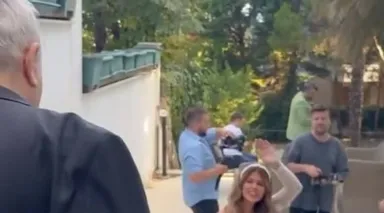 Mehmet Ali Erbil ve Gülseren Ceylan sosyal medyada canlı yayın açtı! Mehmet Ali Erbil’den şaşırtan yaş farkı açıklaması!