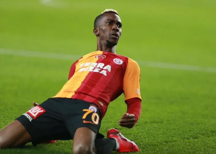 Galatasaray’a Nijeryalı yıldız Onyekuru’dan kötü haber!