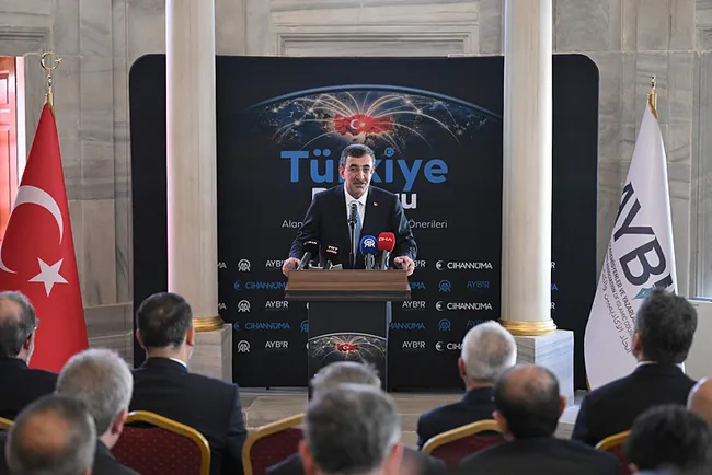 cevdet-yilmaz-turkiye-ekonomisini-yuzde-35-buyutmeyi-basarmistir-1784314947517.jpg Cevdet Yılmaz: