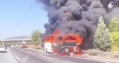 Tarsus'ta yolcu otobüsü yandı #mersin