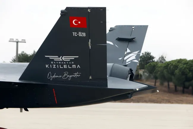 kizilelma-ayaklari-yerden-kesti-zor-tutuyoruz-1670072932935.jpg