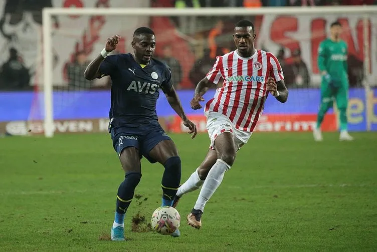 SON DAKİKA FENERBAHÇE HABERİ: Osayi Samuel müjdesini açıkladı! Sözleşme için...